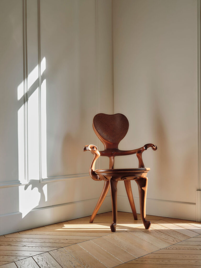 Mehr als ein Möbelstück: Die Geschichte und das Design des Calvet Armchair