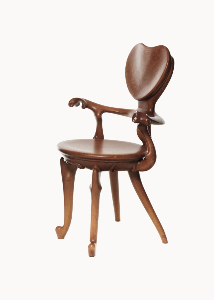 Mehr als ein Möbelstück: Die Geschichte und das Design des Calvet Armchair