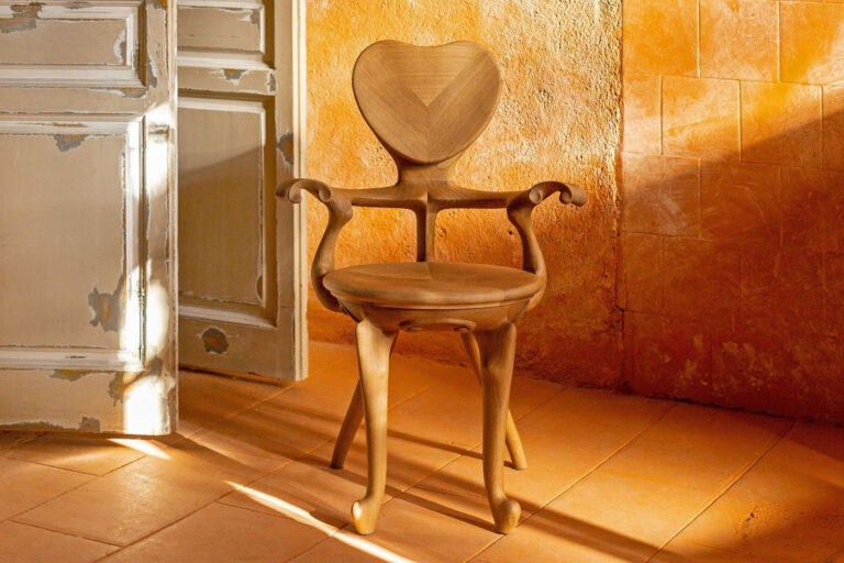 Mehr als ein Möbelstück: Die Geschichte und das Design des Calvet Armchair